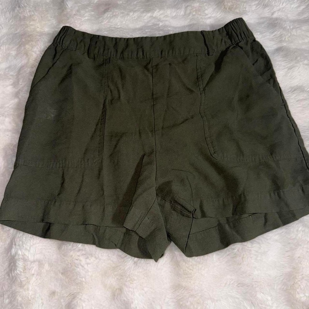 A New Day Olive Green Utility Shorts Womens Large Elastic Waist Cargo Pockets